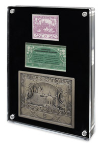 Medaila je spoločne s Certifikátom autentickosti a vrátane originálnej poštovej známky uložená vo výstavnom akrylovom ráme