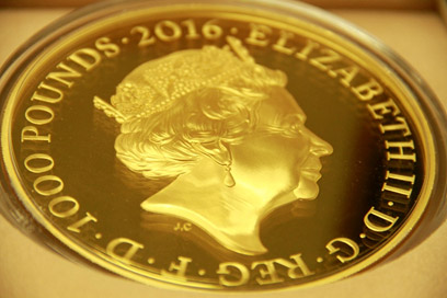 Zlatá kilogramová minca
